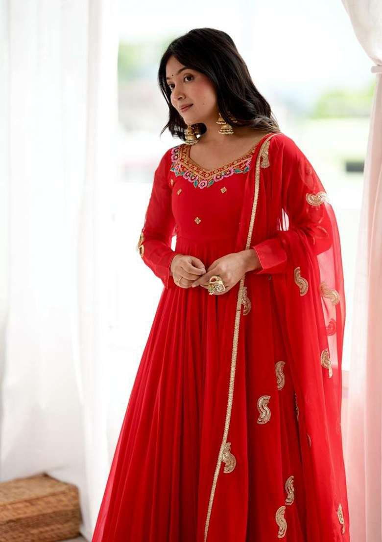 Red Embroidery Georgette Anarkali Gown Set - Indya