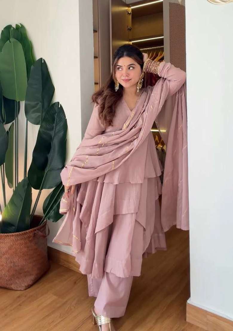 Pink Embroidery Chanderi Salwar Suit Set - Indya