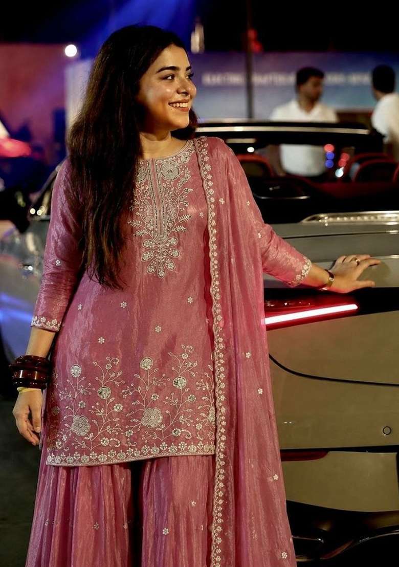 Pink Embroidery Silk Salwar Suit Set - Indya
