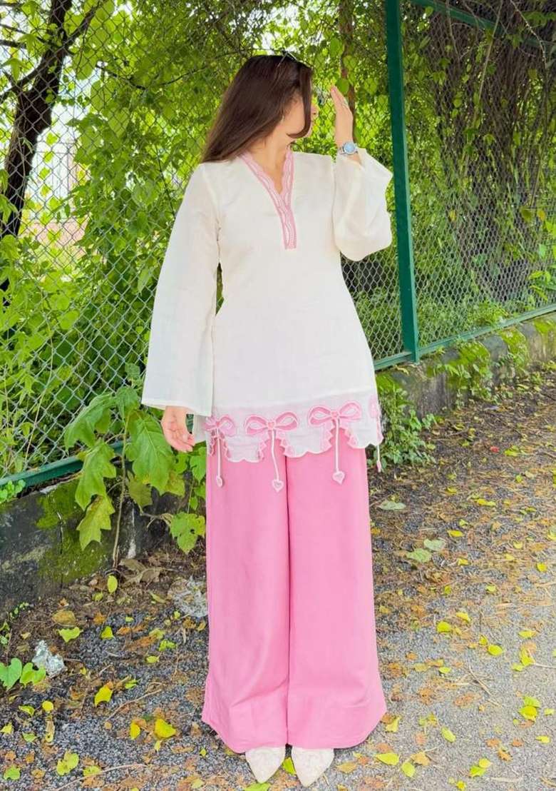 Pink Embroidery Silk Salwar Suit Set - Indya