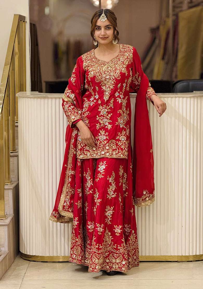 Red Embroidery Georgette Kurta Set - Indya