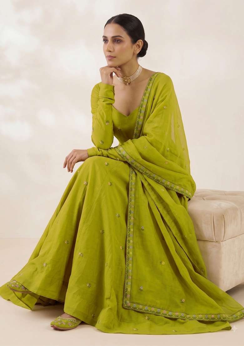 Olive Green Embroidered Silk Blend Kurta Set - Indya