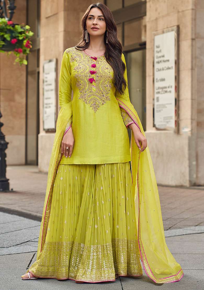 Parrot Green Embroidered Silk Blend Kurta Set - Indya