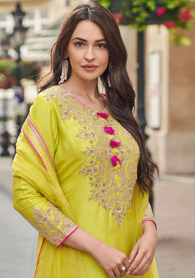 Parrot Green Embroidered Silk Blend Kurta Set - Indya