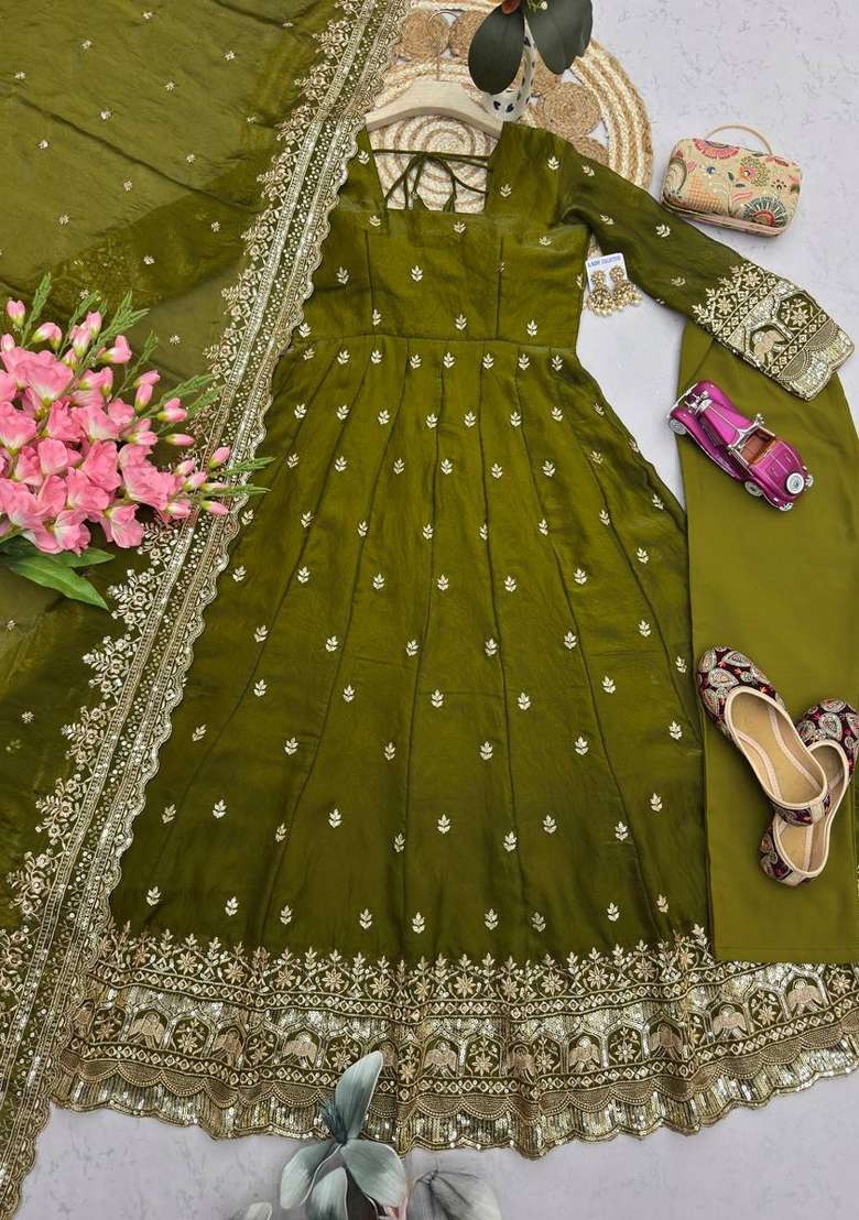 Mehendi Green Embroidered Silk Blend Kurta Set - Indya