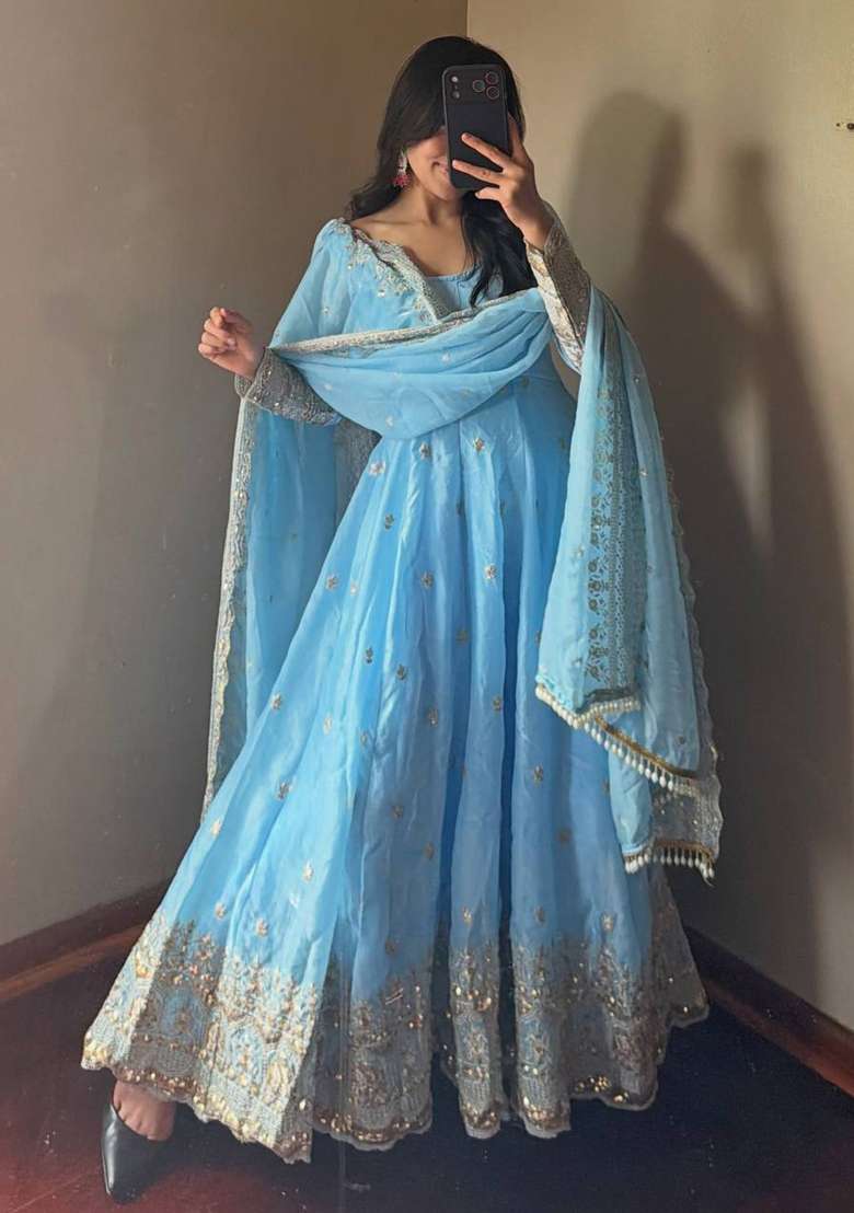 Sky Blue Embroidered Silk Blend Kurta Set - Indya