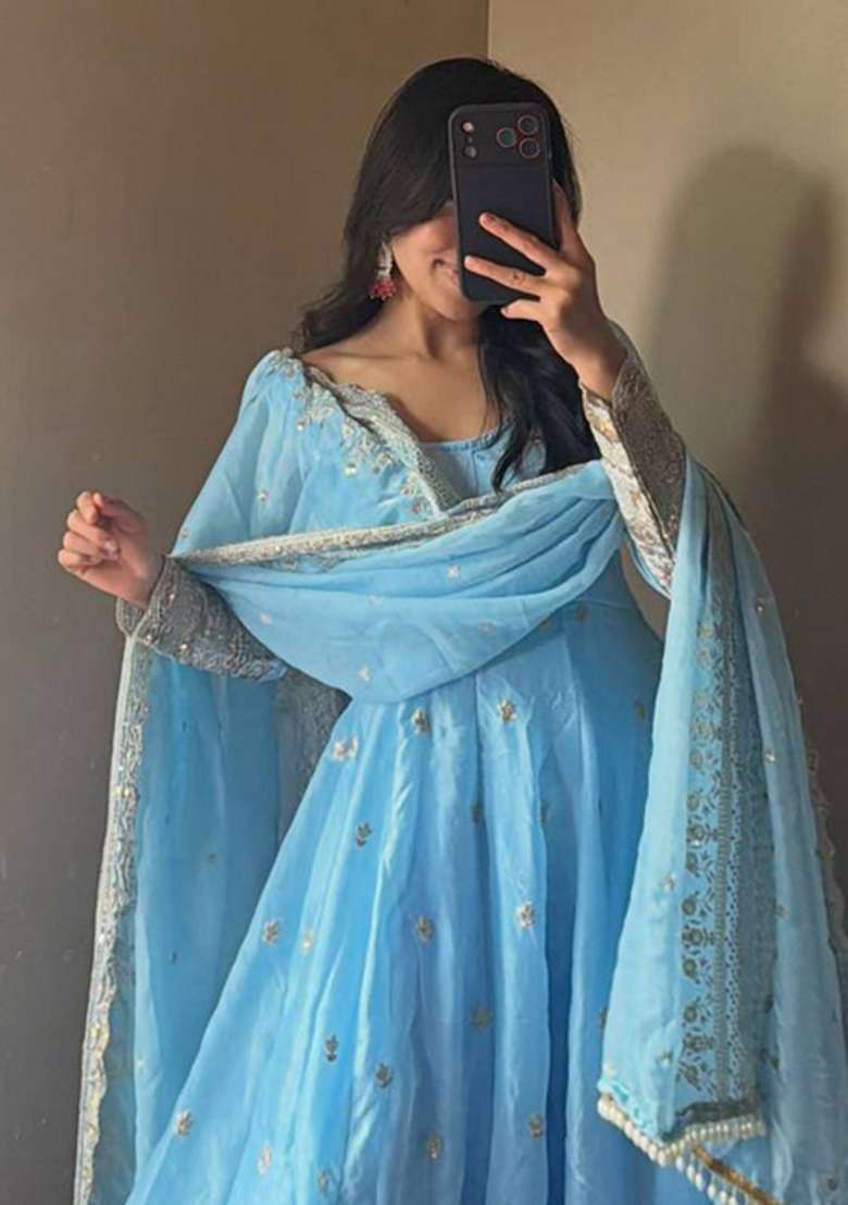 Sky Blue Embroidered Silk Blend Kurta Set - Indya