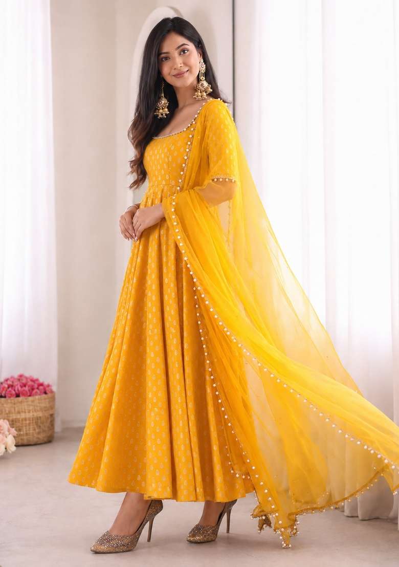 Yellow Embroidered Chanderi Kurta Set - Indya