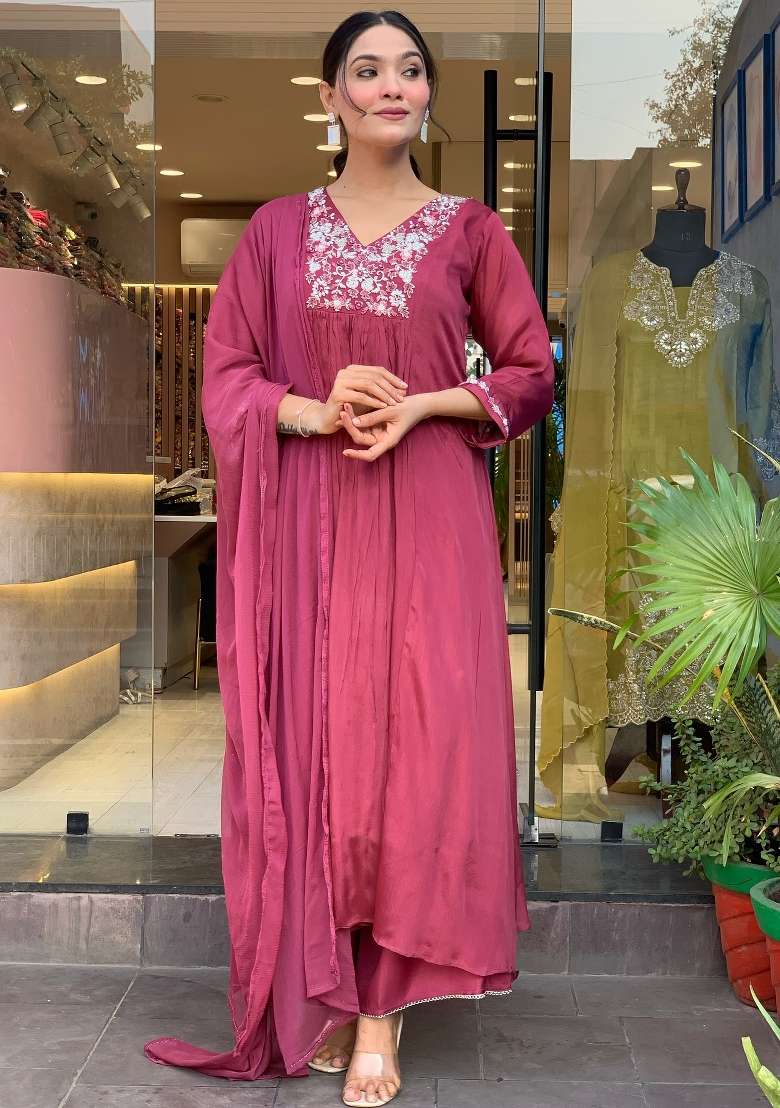 Pink Embroidered Chinon Kurta Set - Indya