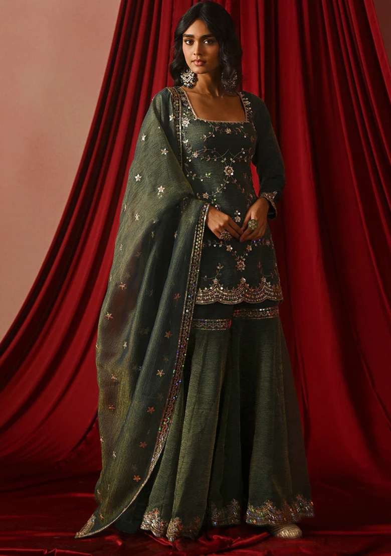 Sea Green Embroidered Silk Blend Kurta Set - Indya