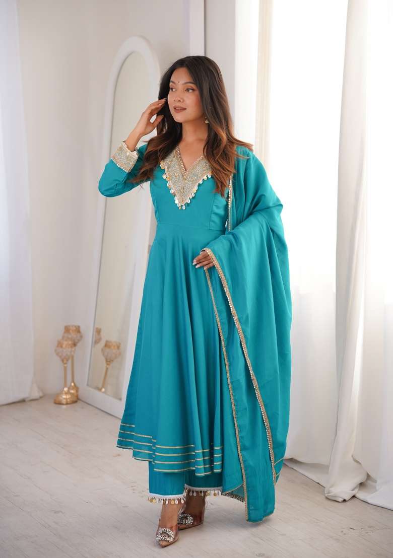 Blue Embroidered Silk Blend Kurta Set - Indya