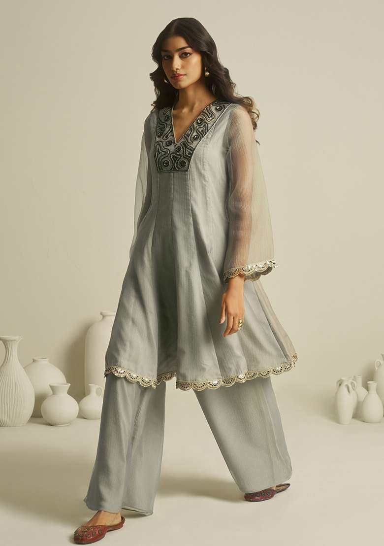 Grey Hand Work Silk Blend Kurta Set - Indya