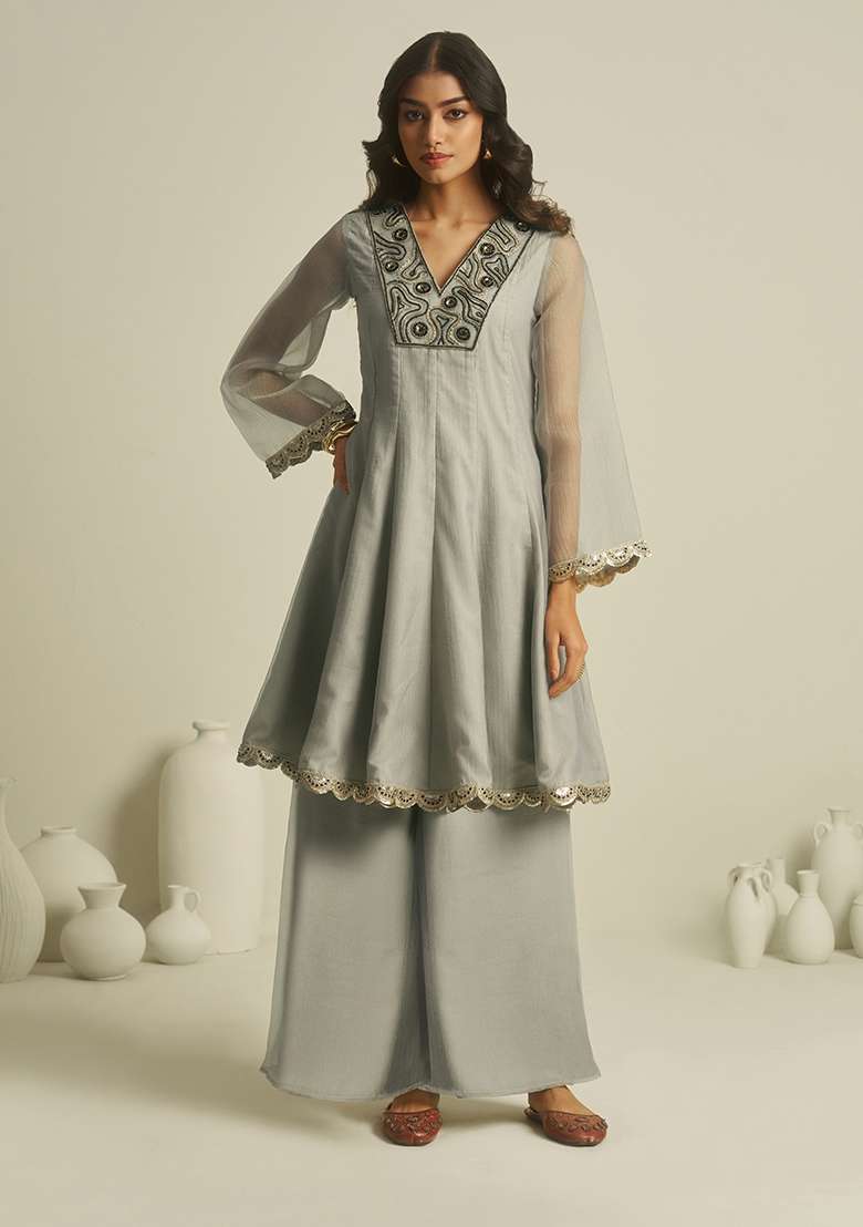 Grey Hand Work Silk Blend Kurta Set - Indya