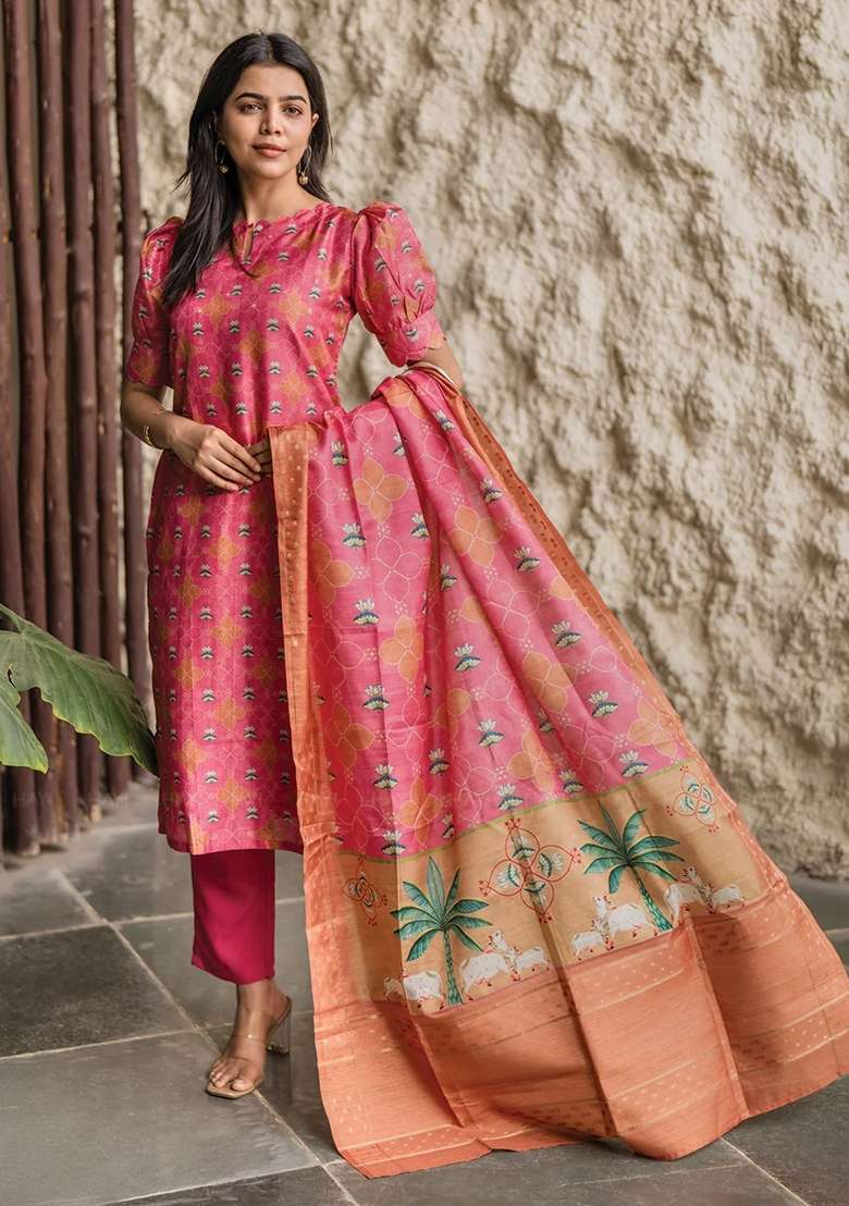 Rani Pink Floral Print Crepe Kurta Set - Indya