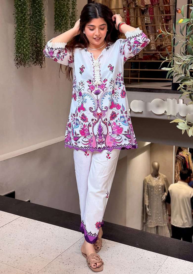 Off White Floral Print Cotton Kurta Set - Indya