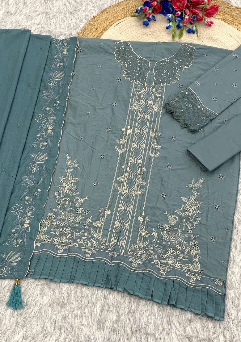 Sea Green Embroidery Cotton Kurta Set - Indya