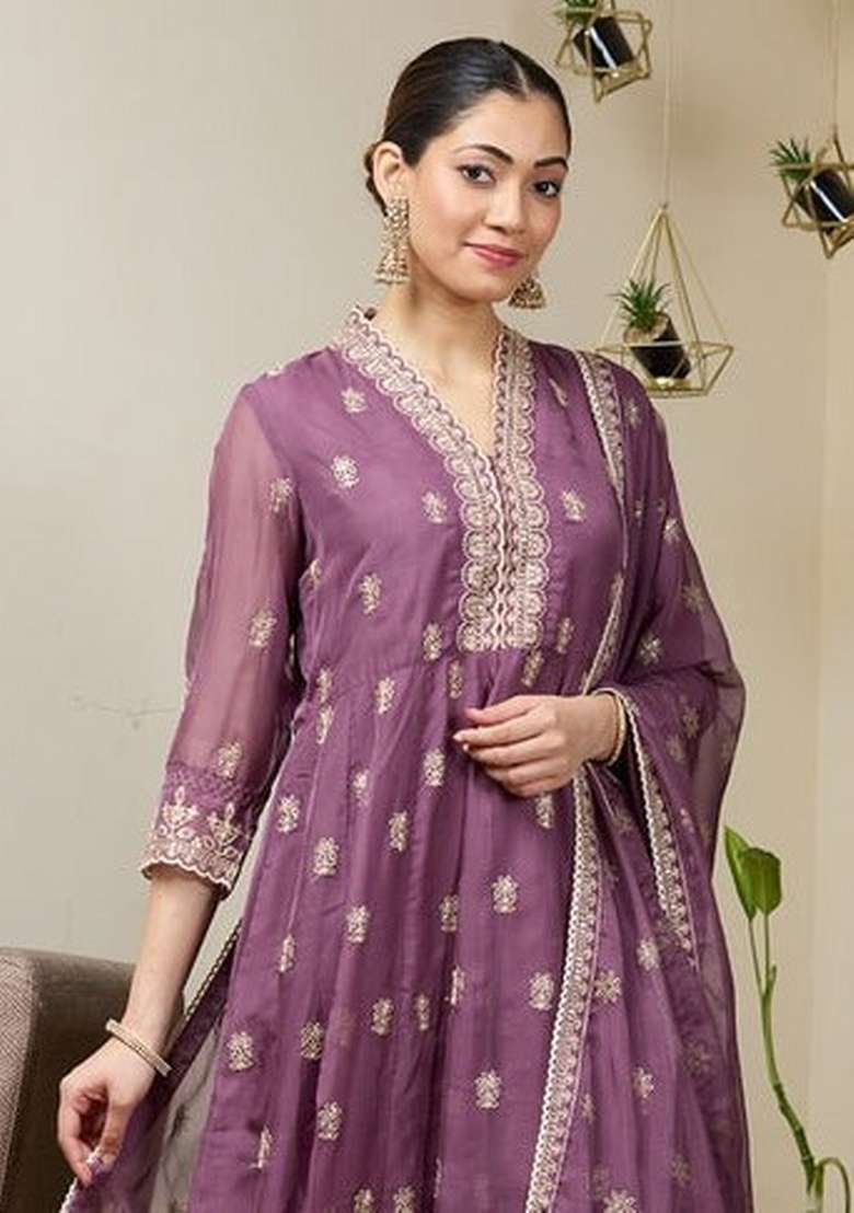 Purple Embroidery Georgette Kurta Set - Indya