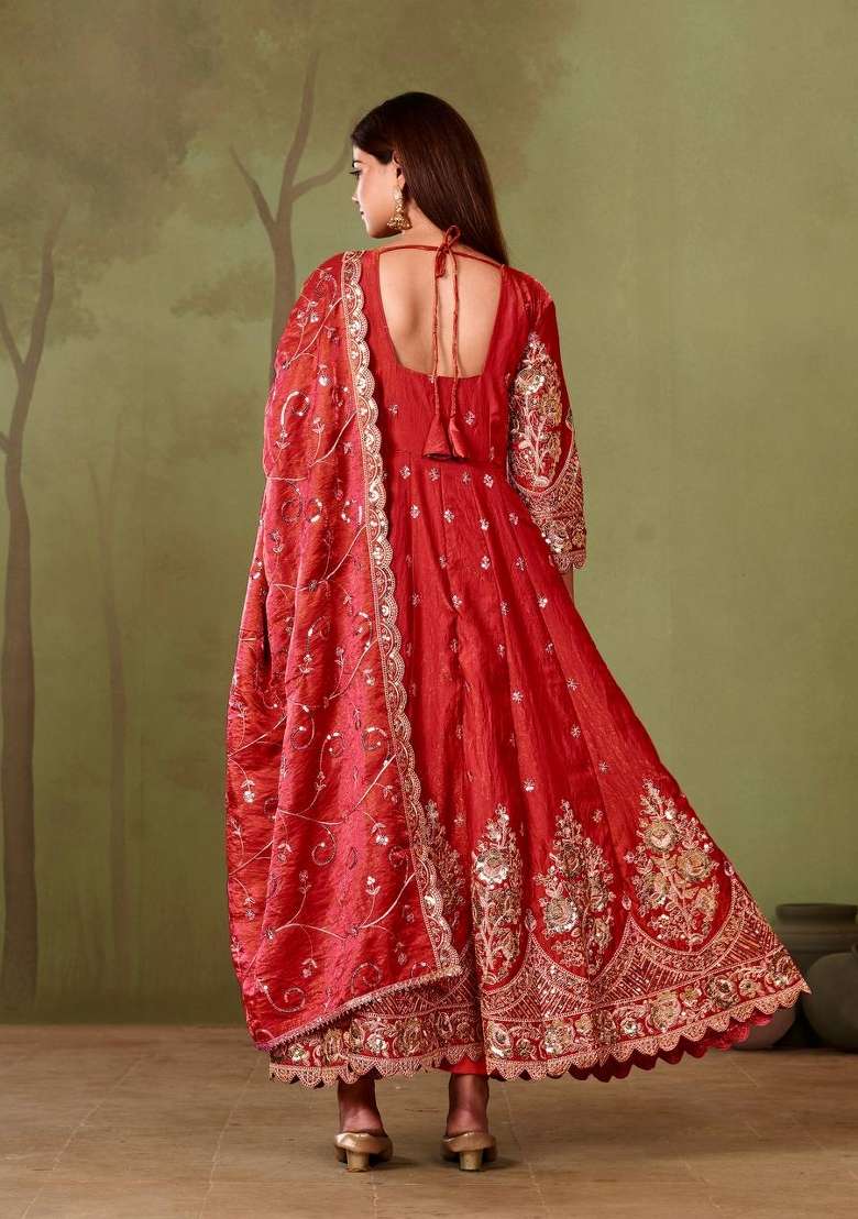 Red Embroidery Silk Kurta Set - Indya