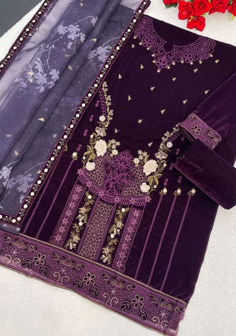 Wine Embroidery Velvet Kurta Set - Indya