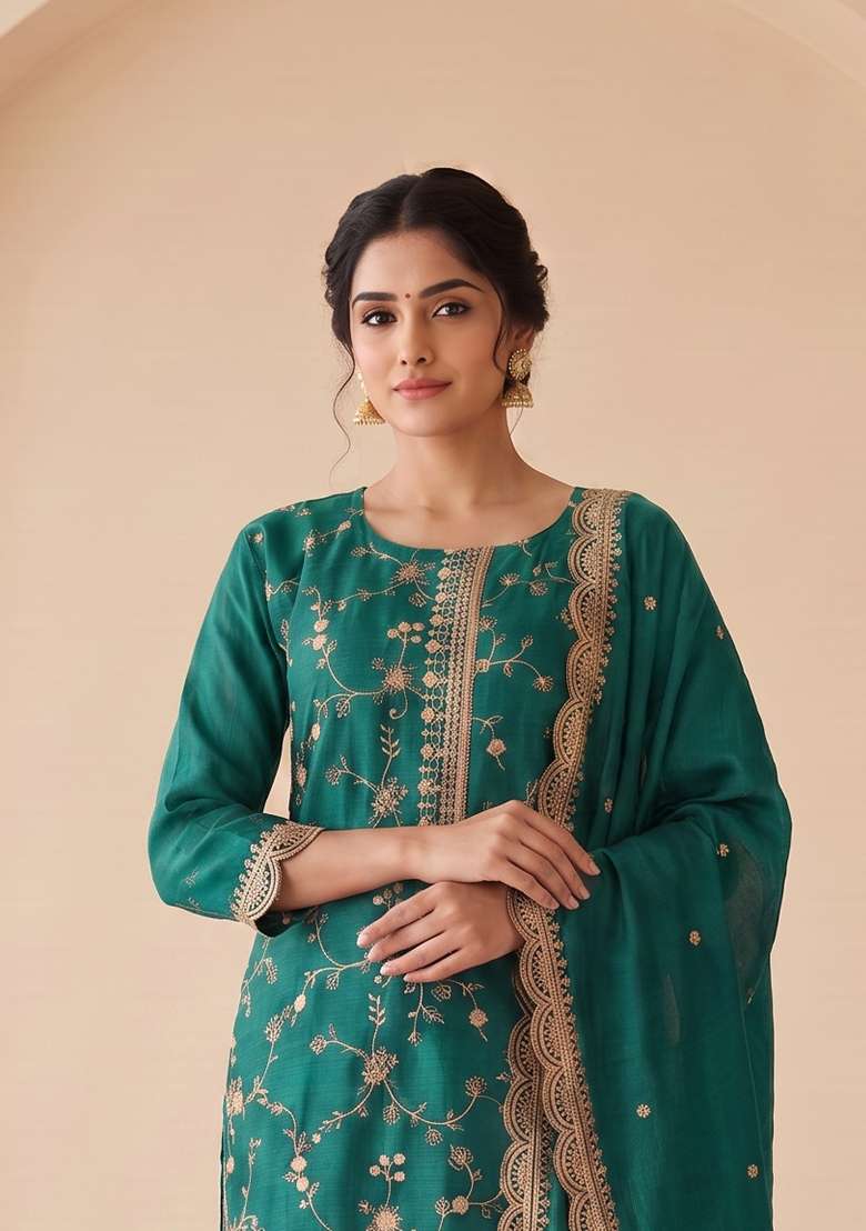 Teal Green Embroidery Chinon Kurta Set - Indya