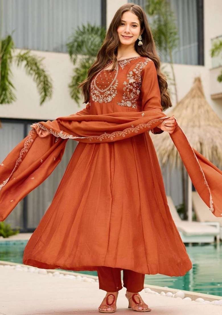 Orange Embroidery Vichitra Kurta Set - Indya