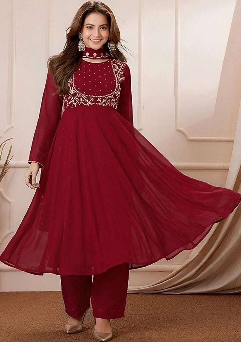 Red Embroidery Georgette Kurta Set - Indya