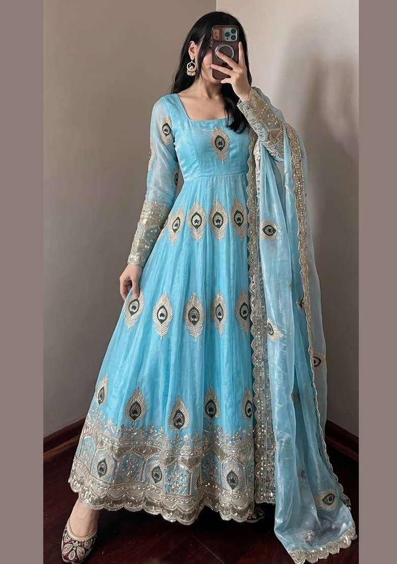 Sky Blue Embroidery Silk Kurta Set - Indya