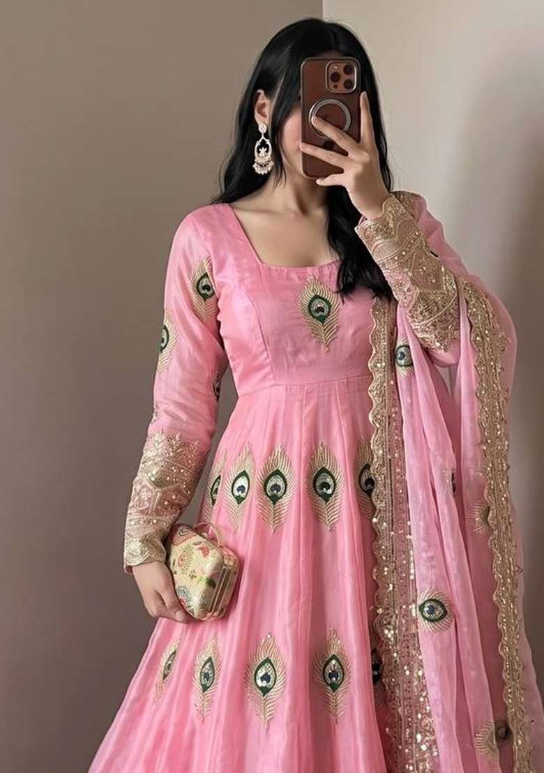 Pink Embroidery Silk Kurta Set - Indya