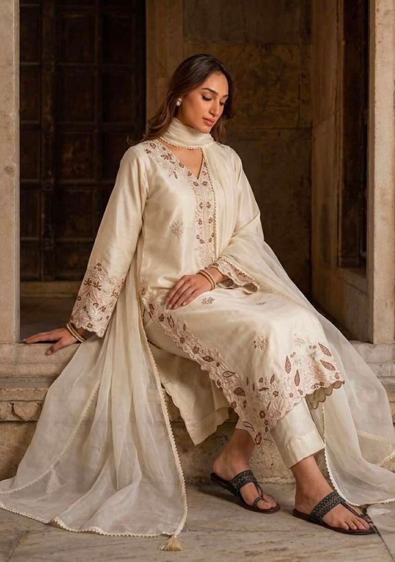 White Embroidery Silk Kurta Set - Indya