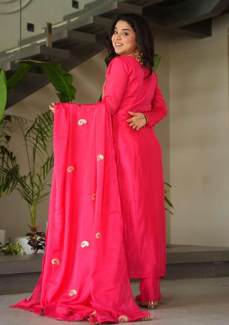 Rani Pink Embroidery Silk Kurta Set - Indya
