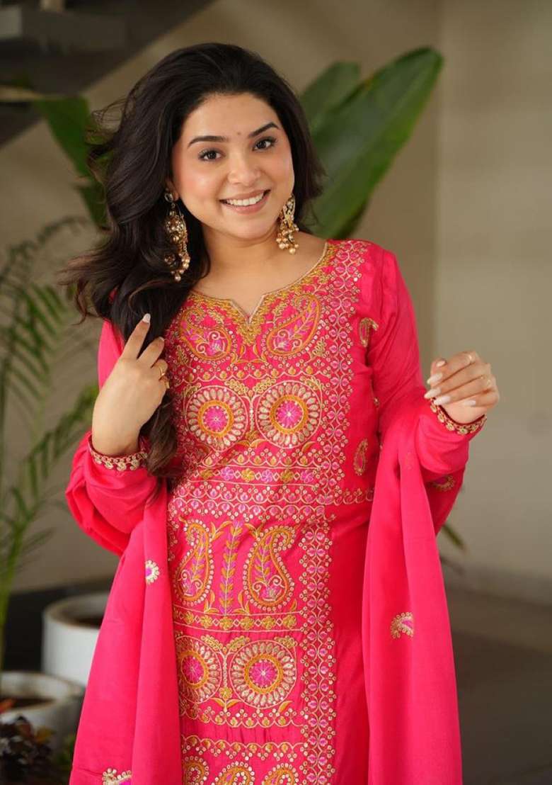 Rani Pink Embroidery Silk Kurta Set - Indya