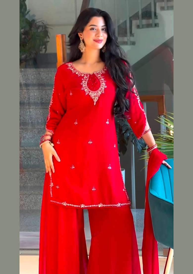 Red Embroidery Georgette Kurta Set - Indya