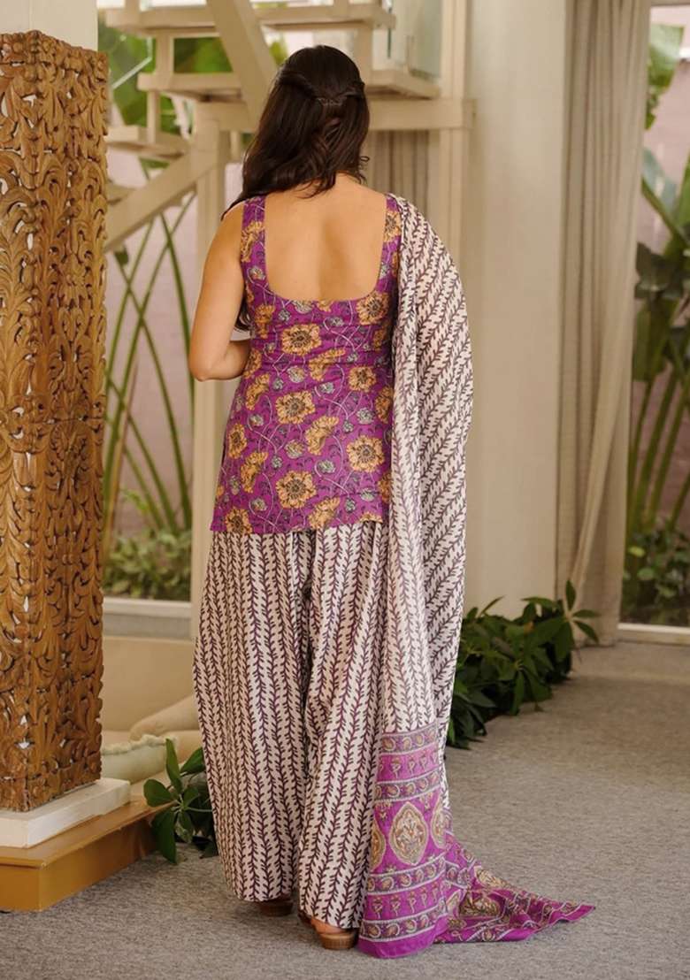 Wine Printed Cotton Kurta Set - Indya