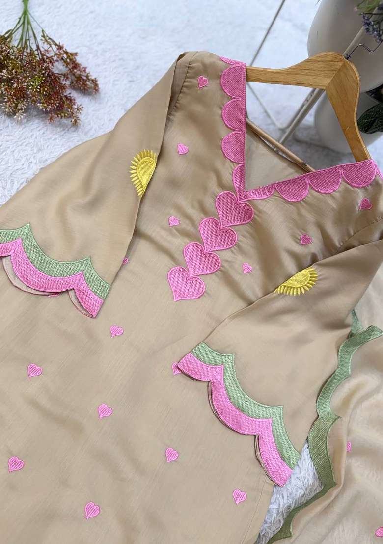 Beige Embroidery Chanderi Kurta Set - Indya