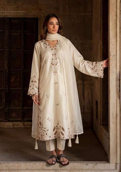 Ivory Embroidery Silk Kaftan Set