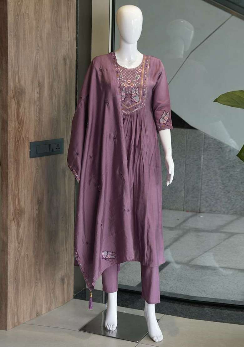 Pink Embroidery Silk Kurta Set - Indya