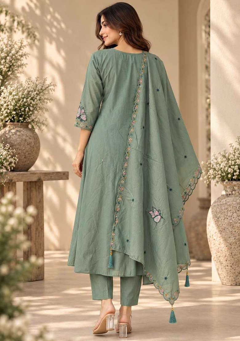 Green Embroidery Silk Kurta Set - Indya