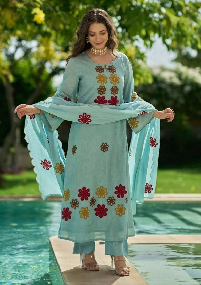 Blue Embroidery Silk Kurta Set - Indya