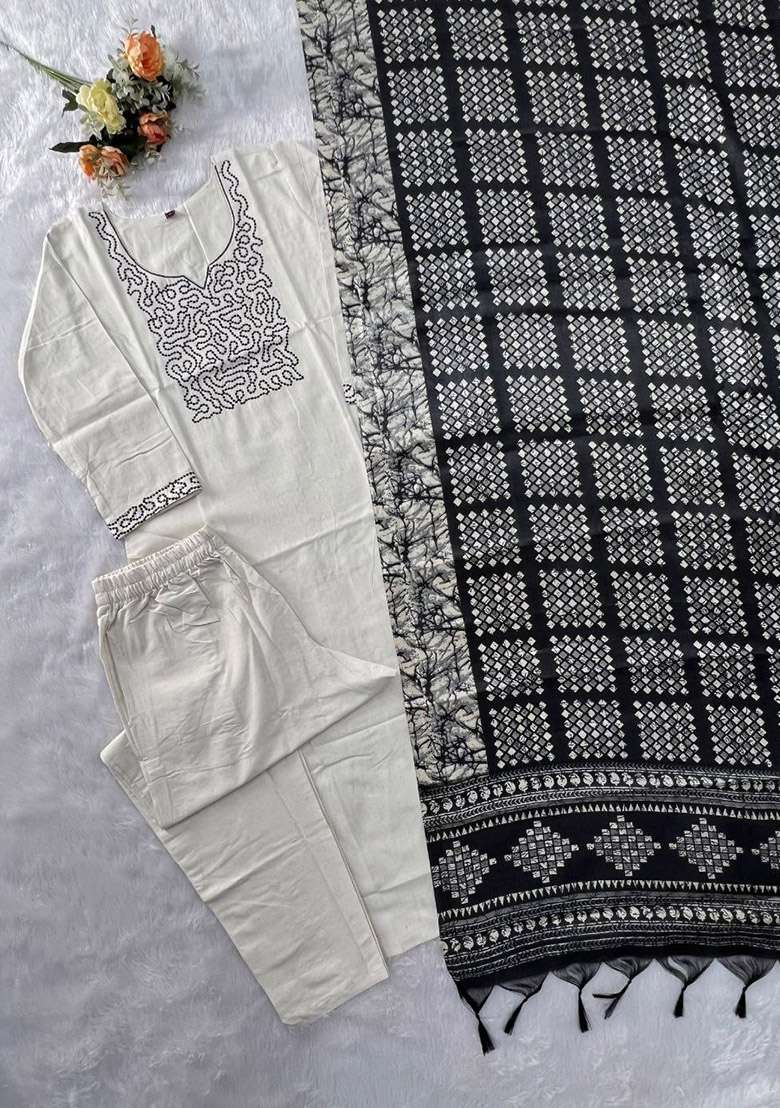 White Embroidery Cotton Kurta Set - Indya