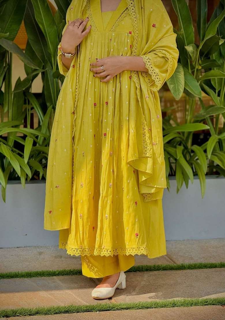 Yellow Floral Print Chanderi Kurta Set - Indya