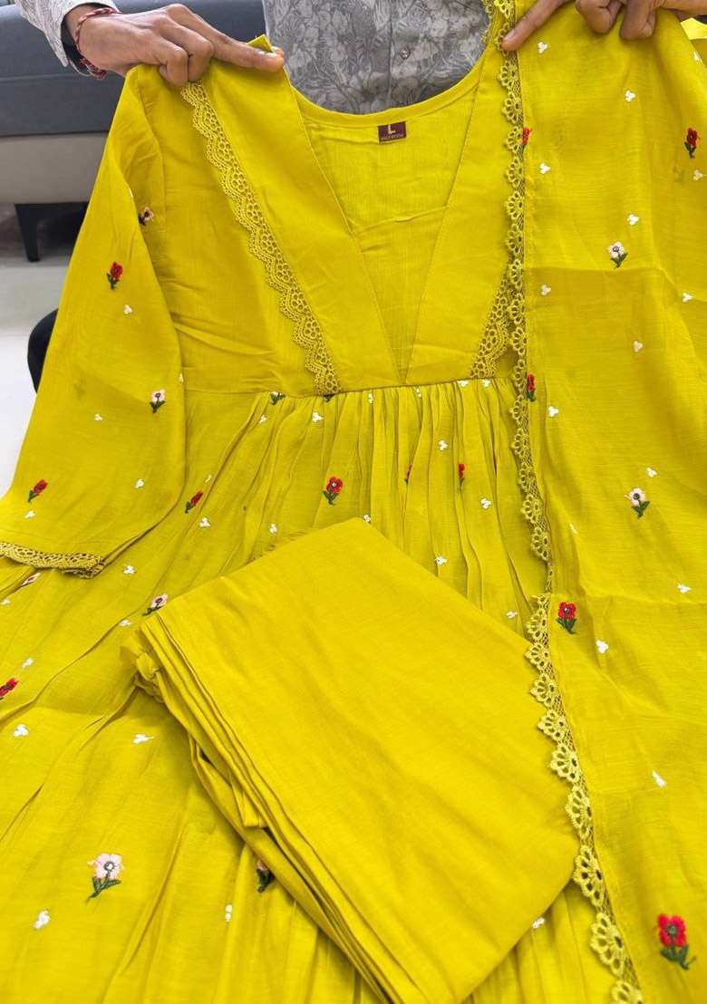 Yellow Floral Print Chanderi Kurta Set - Indya