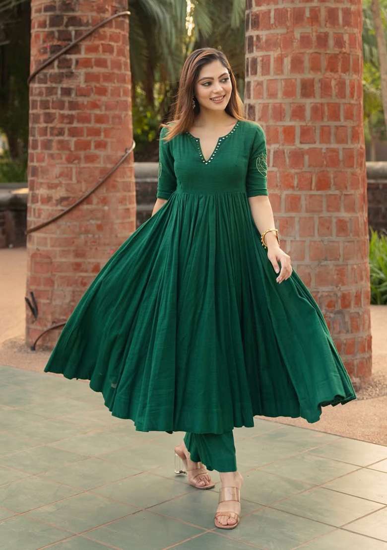 Green Embroidery Cotton Kurta Set - Indya