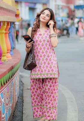 Pink Printed Cotton Kurta Set