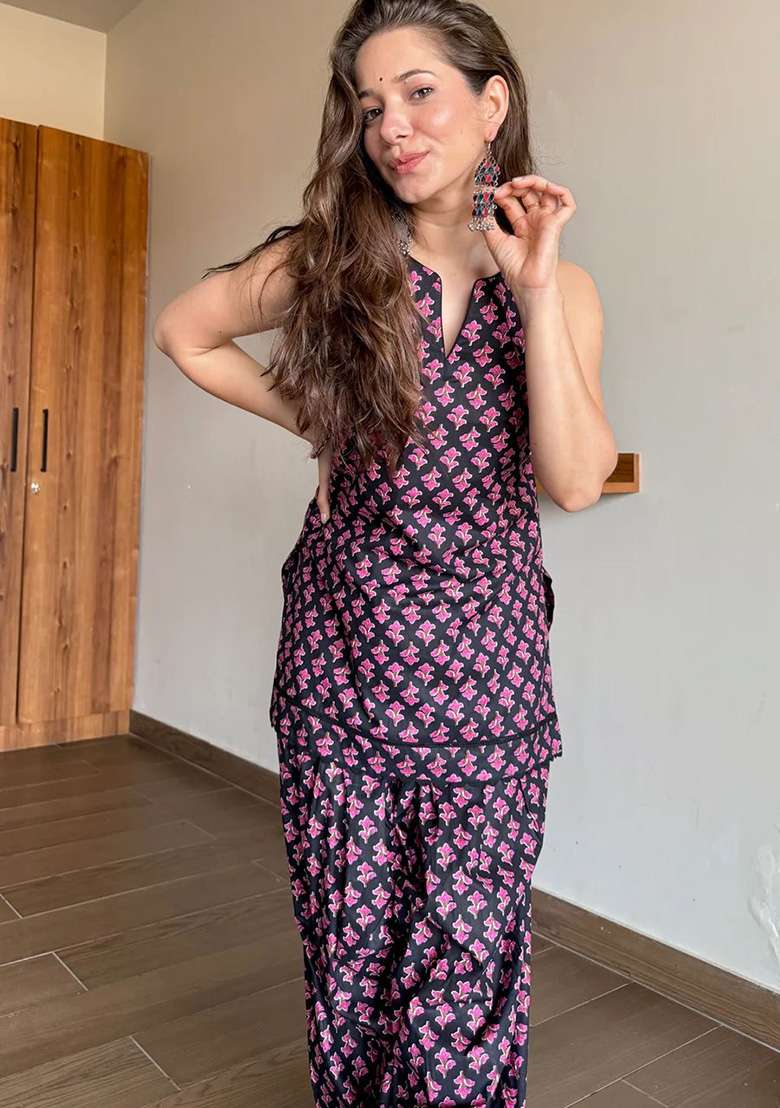 Wine Printed Cotton Kurta Set - Indya
