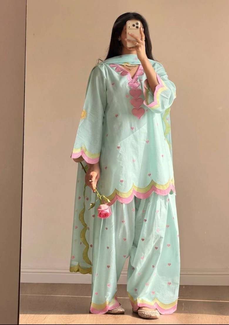 Mint Embroidery Chanderi Kurta Set - Indya