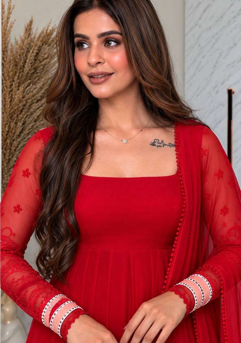 Red Embroidery Georgette Kurta Set - Indya