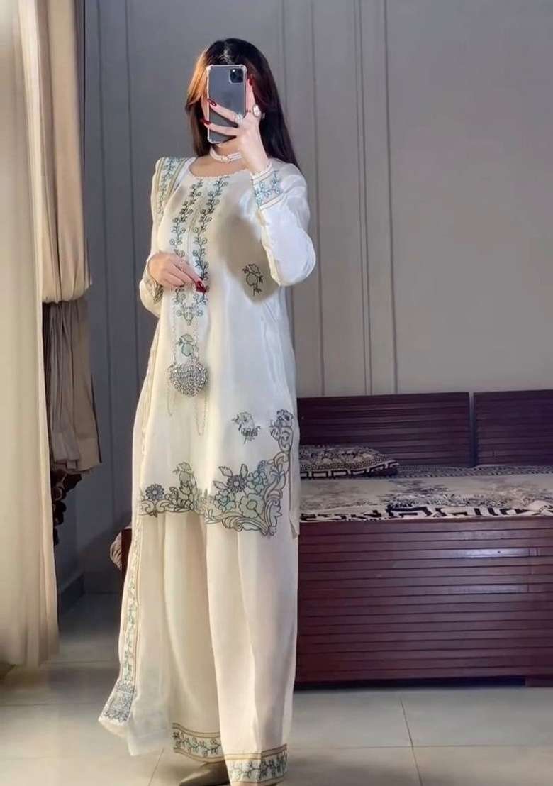 Off White Embroidery Silk Kurta Set - Indya