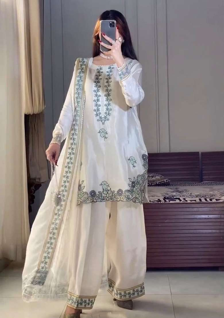 Off White Embroidery Silk Kurta Set - Indya