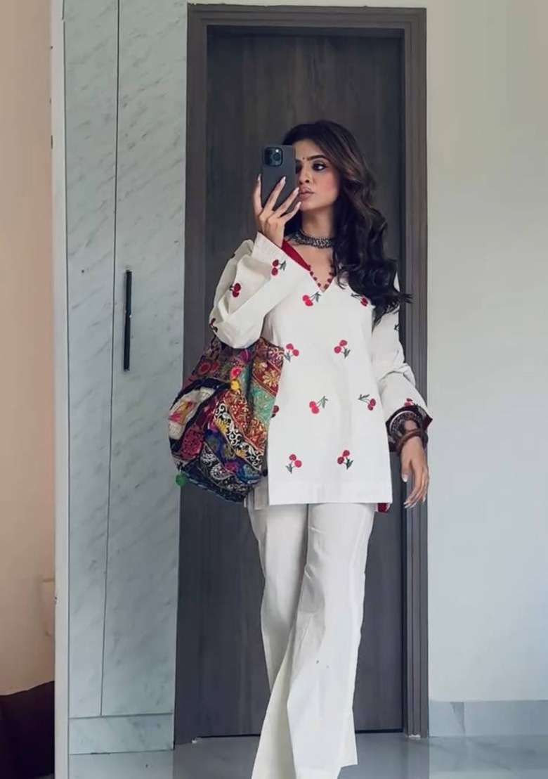 White And Red Embroidery Cotton Palazzo Set - Indya