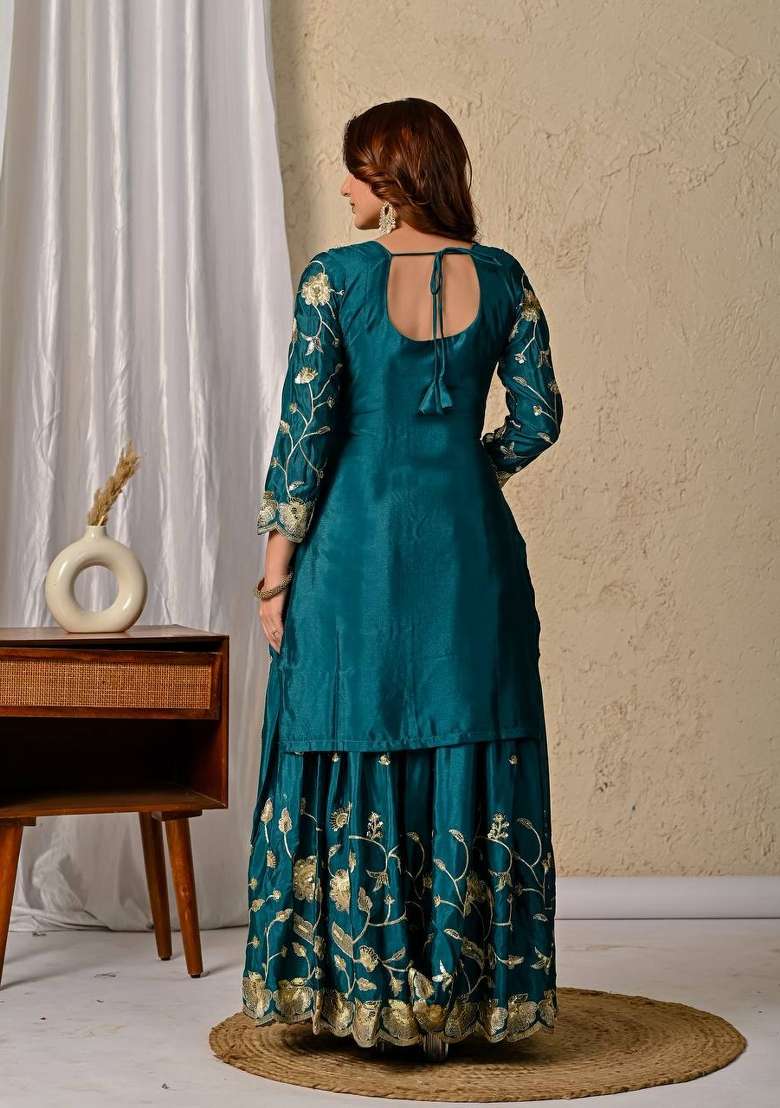 Peacock Teal Green Embroidery Silk Kurta Set - Indya